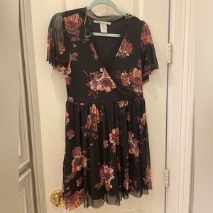 brand: american rag size: small